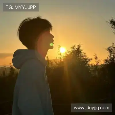 雷栋香