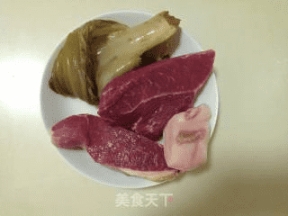 老坛酸菜牛肉面的做法